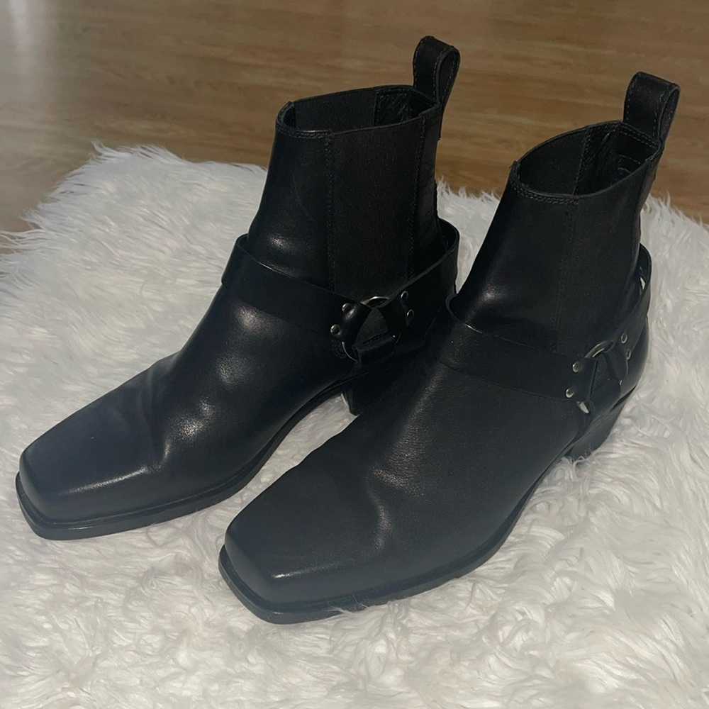 Zara Chelsea Rocker Boots